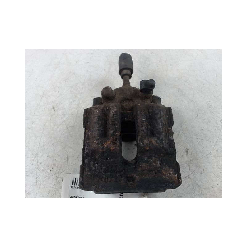 ETRIER DE FREIN ARRIERE GAUCHE B.M.W. SERIE 1