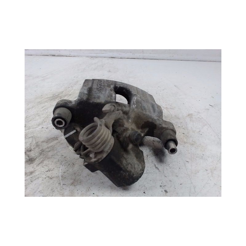 ETRIER DE FREIN ARRIERE DROIT VOLVO V40 2000-