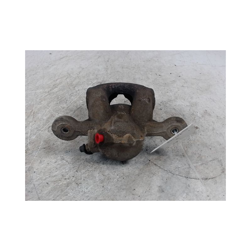 ETRIER DE FREIN AVANT DROIT BMW SERIE 1