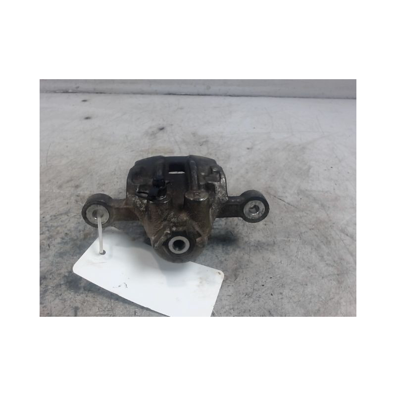 ETRIER DE FREIN ARRIERE DROIT HYUNDAI I30