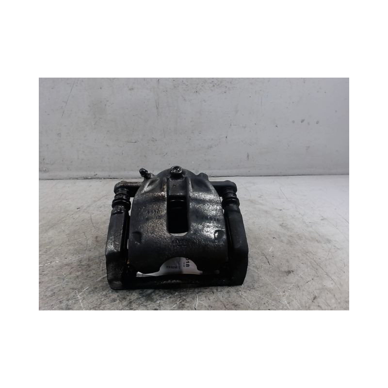 ETRIER DE FREIN AVANT DROIT NISSAN MICRA 2009-
