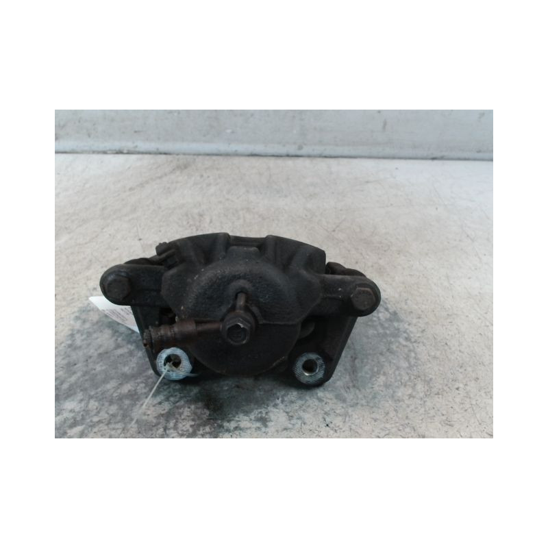 ETRIER DE FREIN AVANT GAUCHE NISSAN NOTE