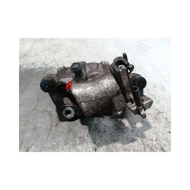 ETRIER DE FREIN ARRIERE DROIT TOYOTA YARIS II 2010-