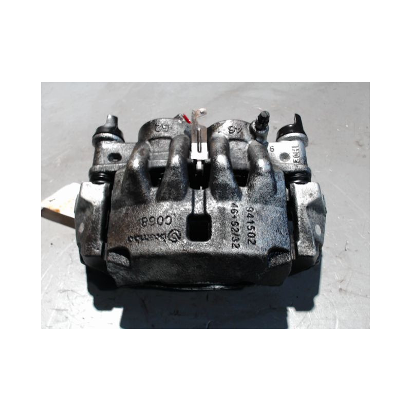 ETRIER DE FREIN AVANT GAUCHE OPEL MOVANO XL3 F3500 4P