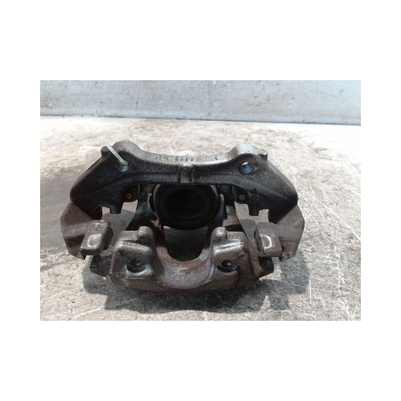 ETRIER DE FREIN AVANT DROIT DACIA SANDERO 2008-