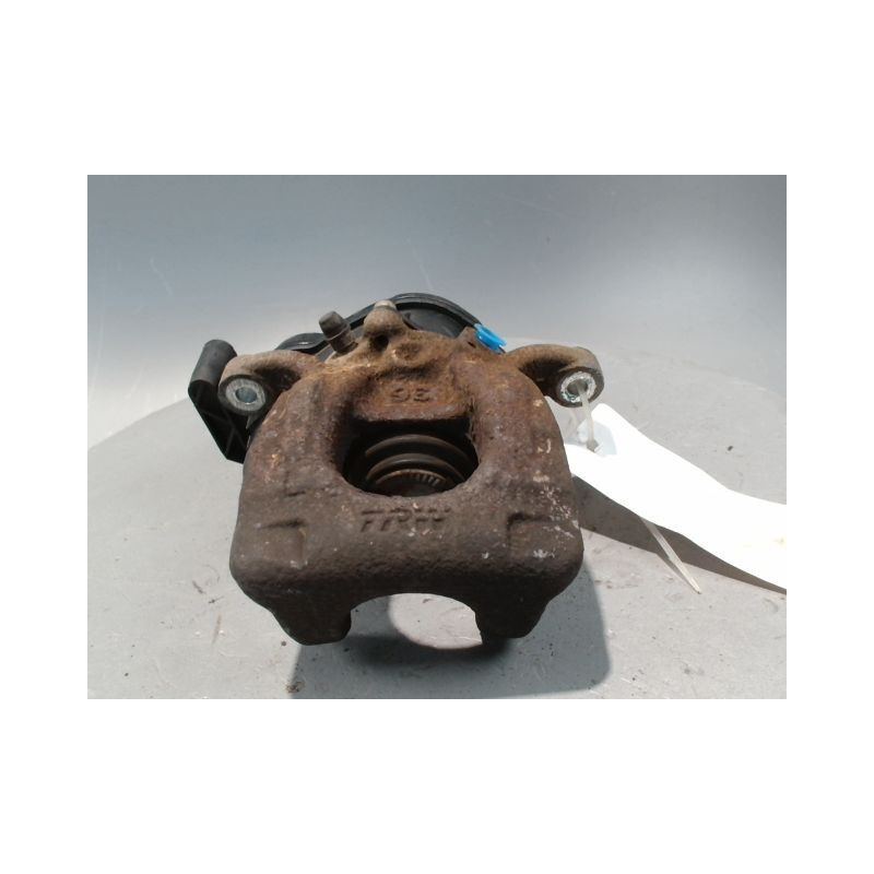 ETRIER DE FREIN ARRIERE GAUCHE NISSAN QHASQAI 2007-