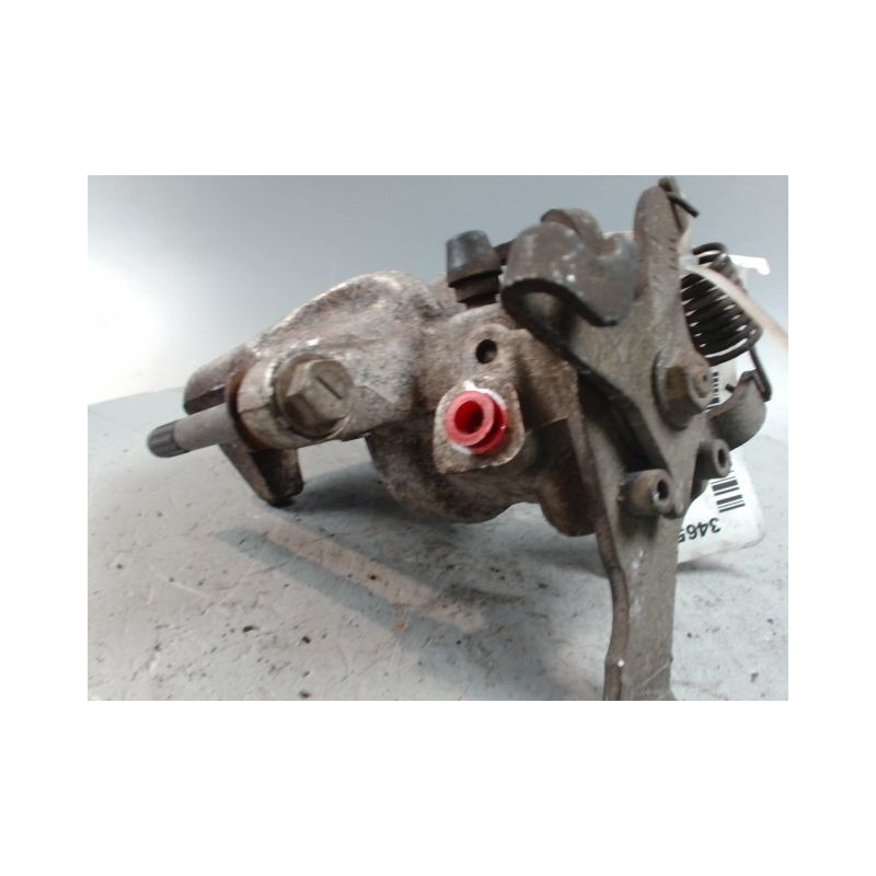 ETRIER DE FREIN ARRIERE DROIT TOYOTA AURIS 2010-