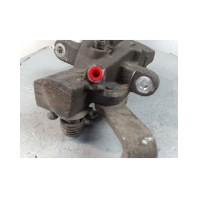 ETRIER DE FREIN ARRIERE GAUCHE SUZUKI SWIFT 3P