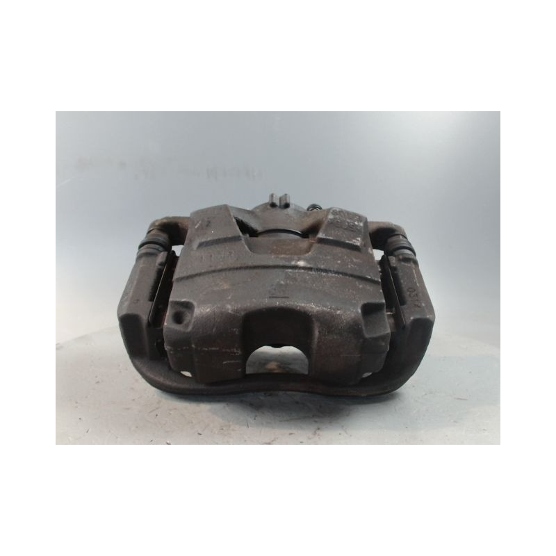 ETRIER DE FREIN AVANT GAUCHE OPEL ZAFIRA 2006-