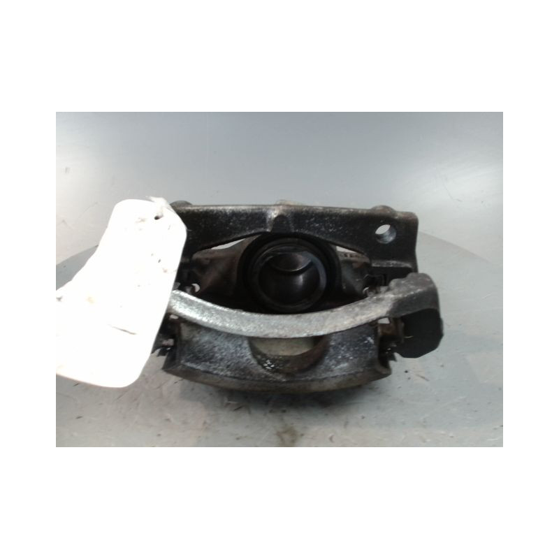 ETRIER DE FREIN AVANT GAUCHE TOYOTA AYGO 5P