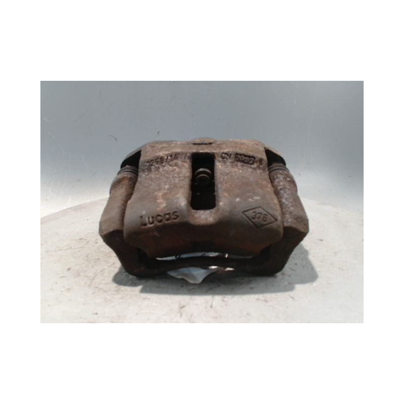 ETRIER DE FREIN AVANT DROIT RENAULT CLIO I PH.3 96-98