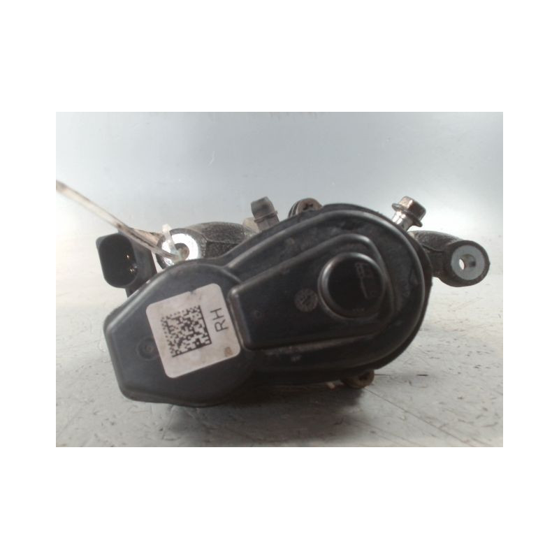 ETRIER DE FREIN ARRIERE DROIT NISSAN QHASQAI 2007-
