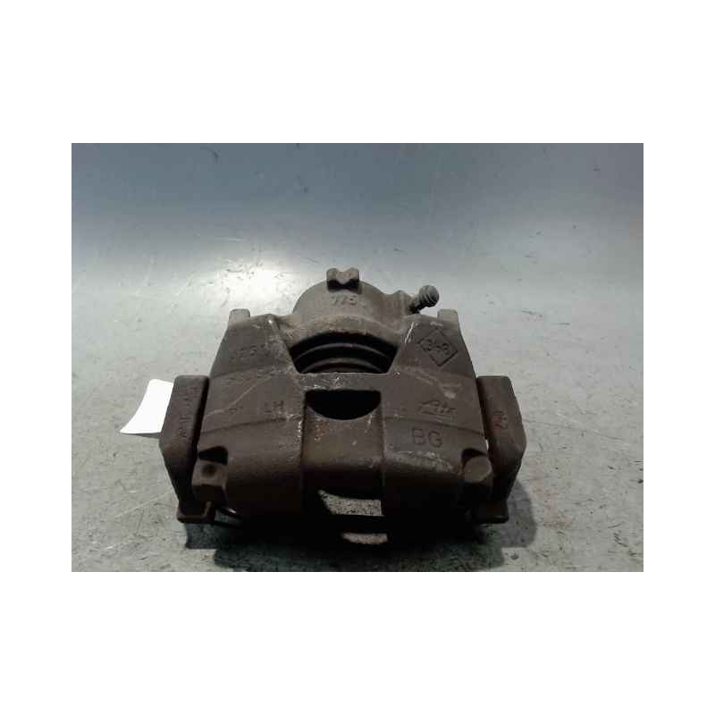 ETRIER DE FREIN AVANT GAUCHE RENAULT SCENIC III 2009-