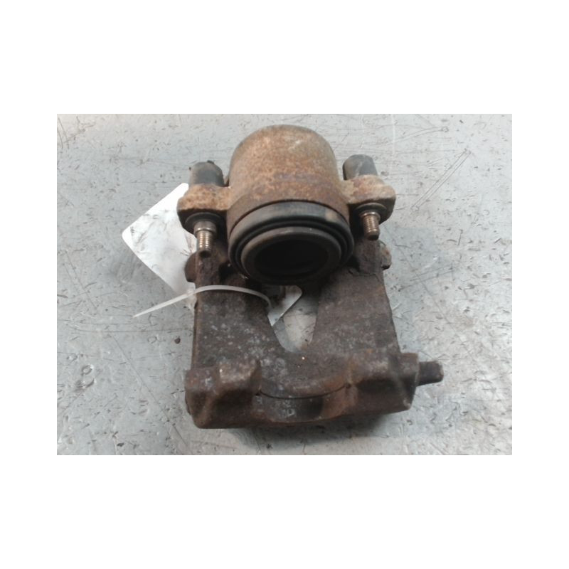 ETRIER DE FREIN AVANT GAUCHE VOLKSWAGEN GOLF V 2003-2009