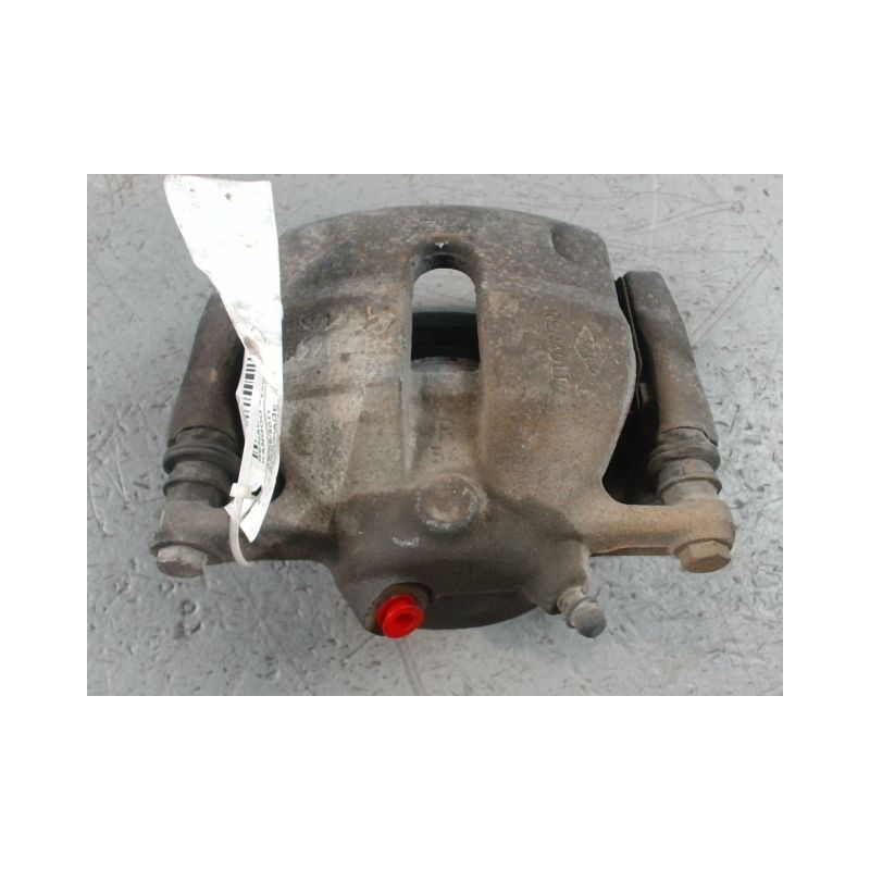 ETRIER DE FREIN AVANT DROIT RENAULT KANGOO -2008