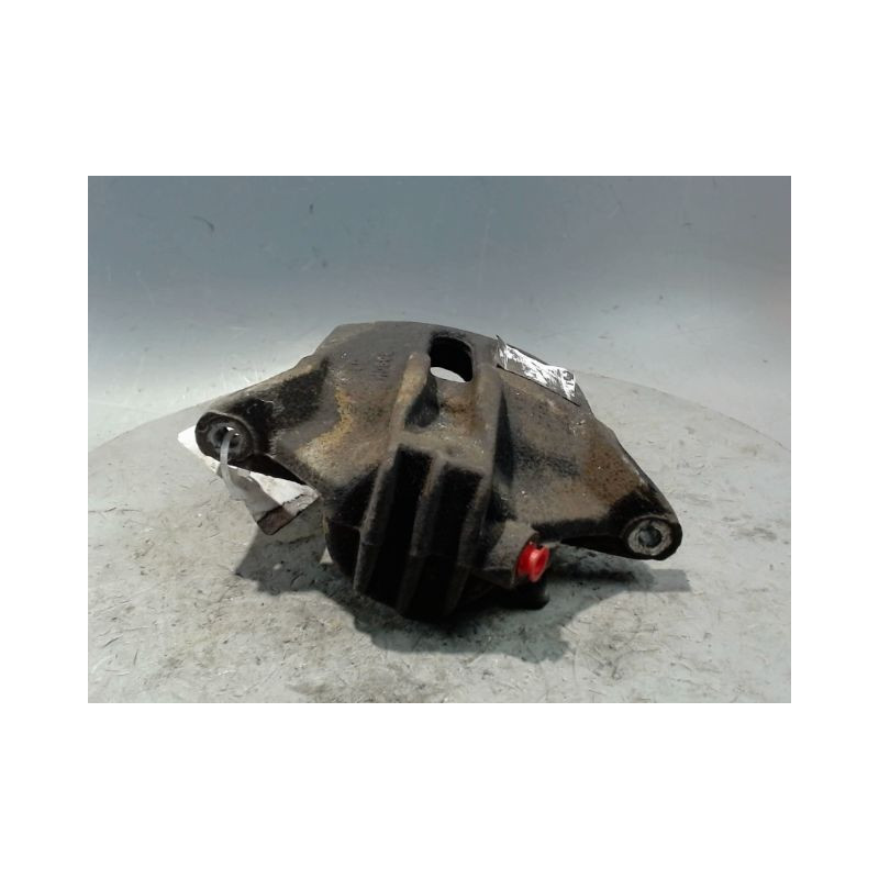 ETRIER DE FREIN AVANT DROIT PEUGEOT 207 5P