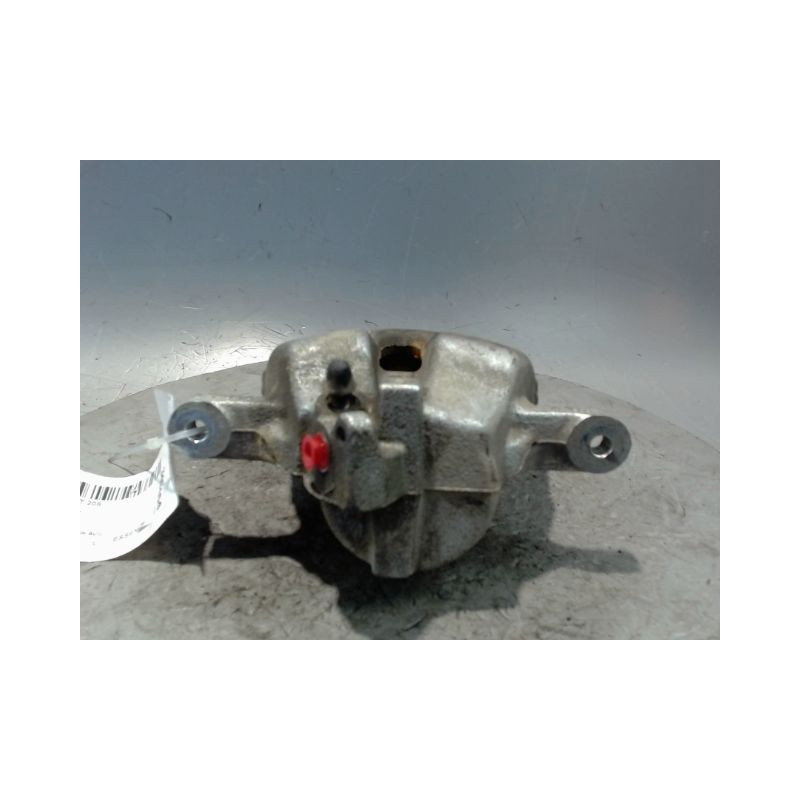 ETRIER DE FREIN AVANT GAUCHE PEUGEOT 208