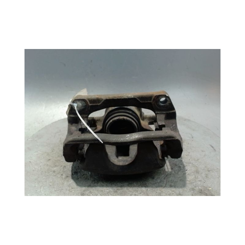ETRIER DE FREIN AVANT DROIT RENAULT KANGOO