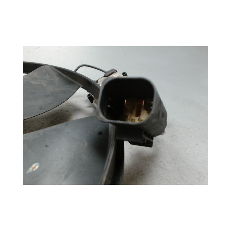 MOTEUR VENTILATEUR RADIATEUR MERCEDES CLASSE C 2007-