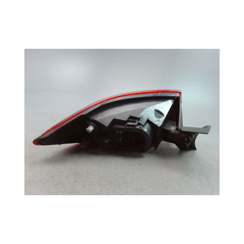 FEU ARRIERE DROIT RENAULT CLIO IV Phase 1 2012-...