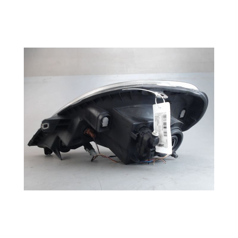 PHARE DROIT RENAULT TRAFIC