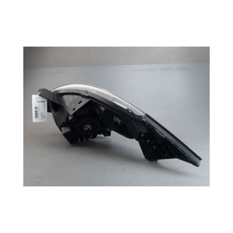 PHARE DROIT CHEVROLET SPARK