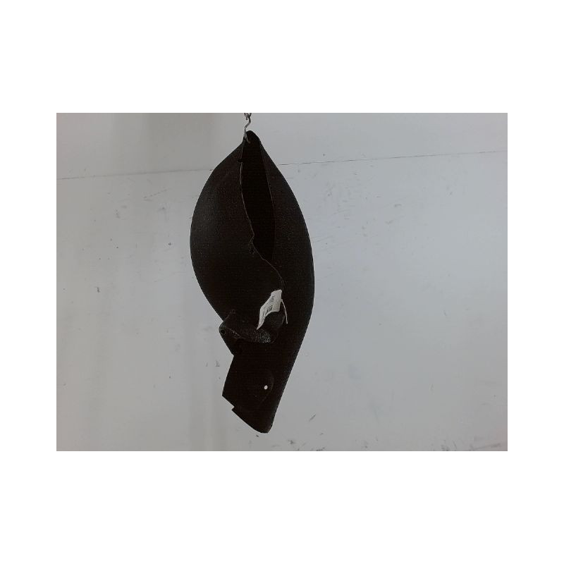 PARE-BOUE ARRIERE DROIT MERCEDES CLASSE C 203 PHASE 1 C 220 2.2