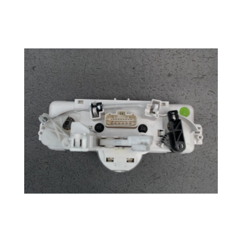 COMMANDE DE CHAUFFAGE RENAULT CLIO