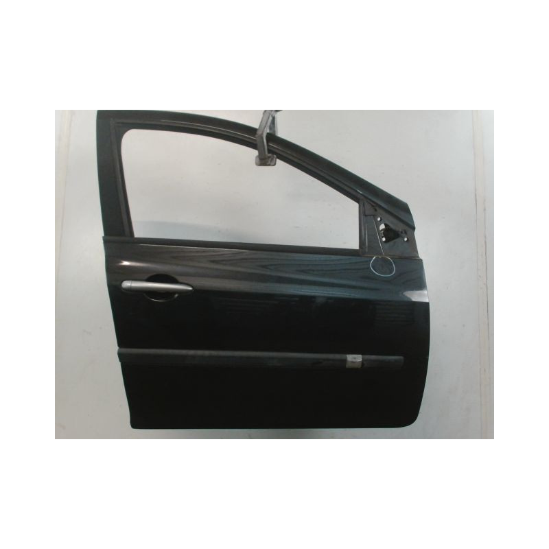 PORTE AVANT DROIT RENAULT CLIO