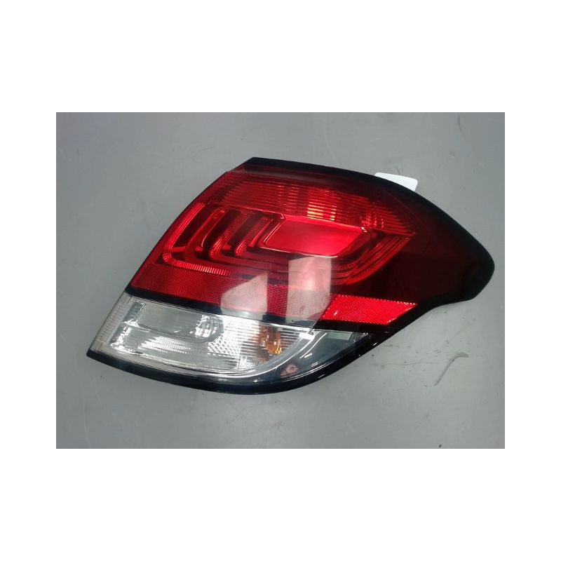 FEU ARRIERE DROIT CITROEN C4 2 PHASE 2 1.6 HDI - 8V TURB