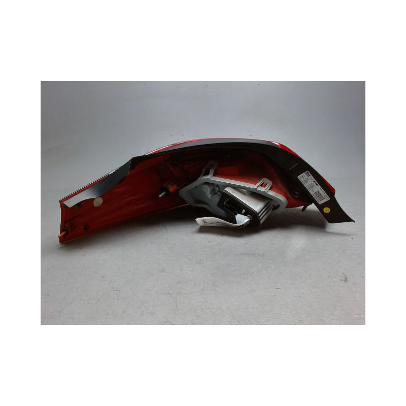 FEU ARRIERE DROIT PEUGEOT 508