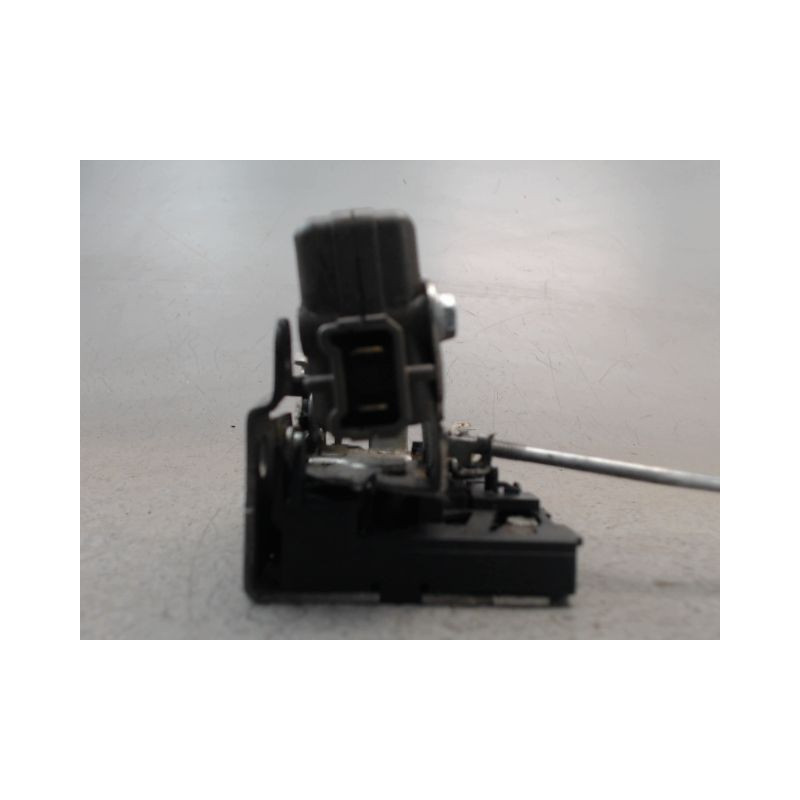 SYSTEME CONDAMNATION AVANT GAUCHE IVECO 35S18