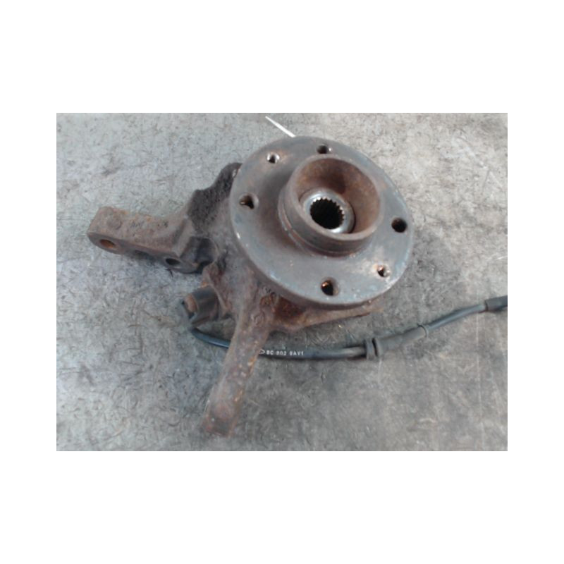PIVOT AVANT DROIT RENAULT KANGOO