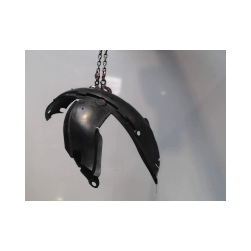 PARE-BOUE AVANT DROIT RENAULT KANGOO 2000-2003