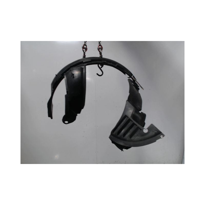 PARE-BOUE AVANT GAUCHE RENAULT KANGOO 2000-2003