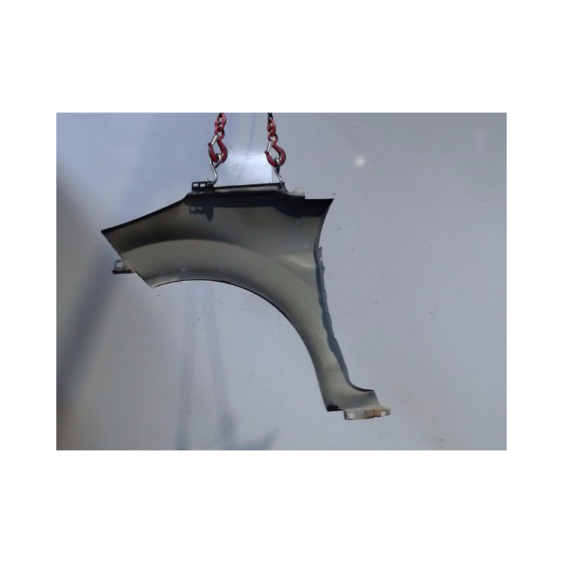 AILE AVANT DROIT FORD FIESTA 2010-