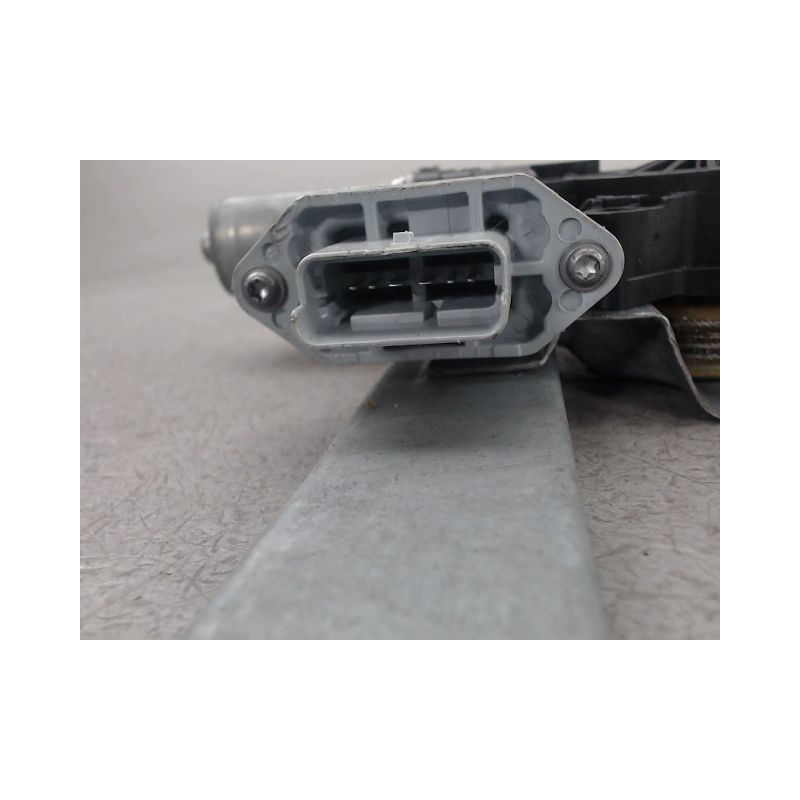 MECANISME LEVE-GLACE AVANT GAUCHE RENAULT TRAFIC