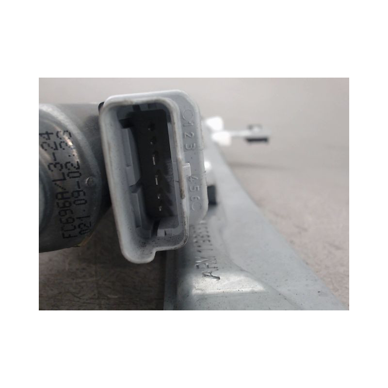 MECANISME LEVE-GLACE AVANT DROIT PEUGEOT 207