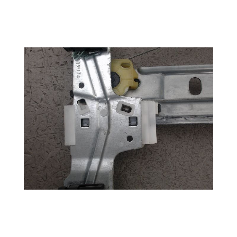 MECANISME LEVE-GLACE AVANT DROIT PEUGEOT 207