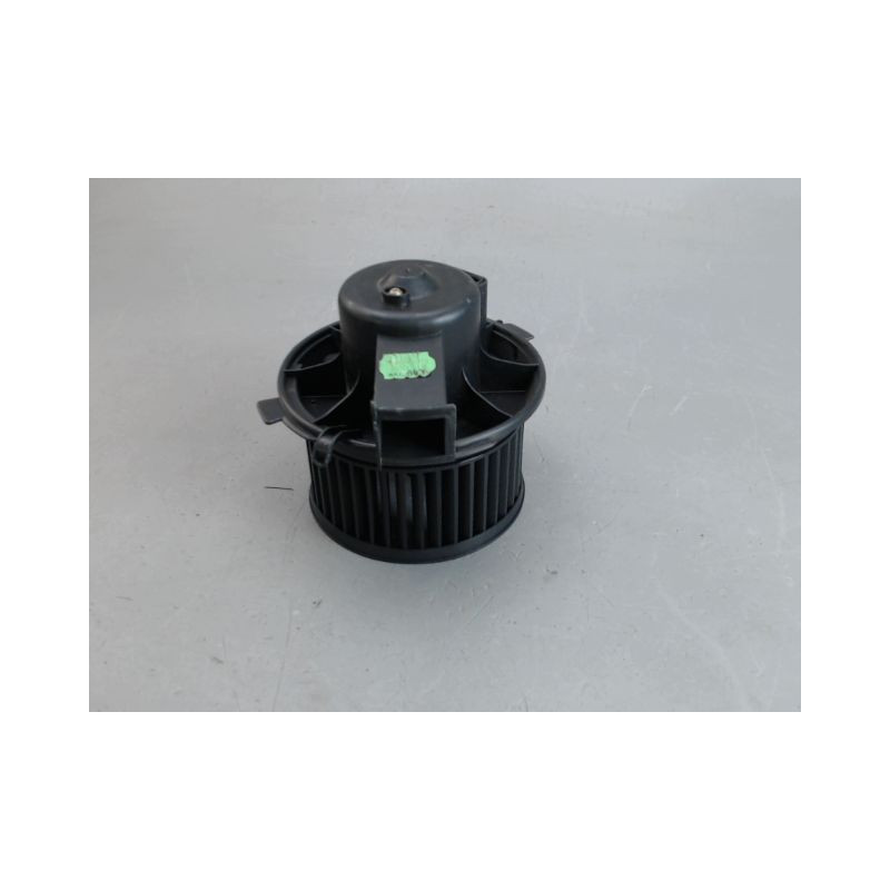 MOTEUR VENTILATEUR CHAUFFAGE PEUGEOT 206