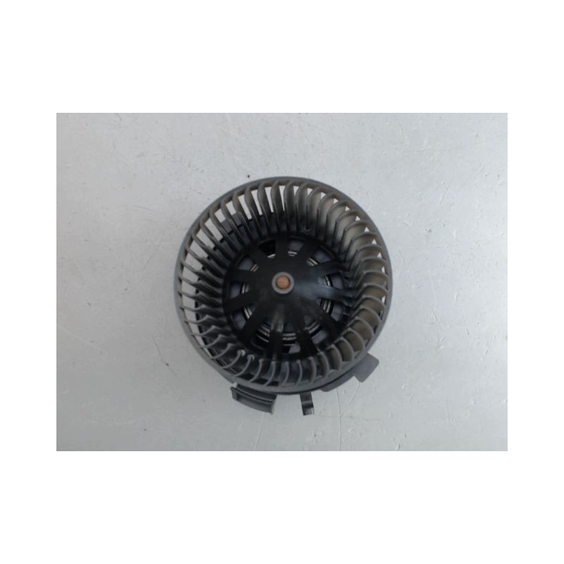 MOTEUR VENTILATEUR CHAUFFAGE PEUGEOT 206
