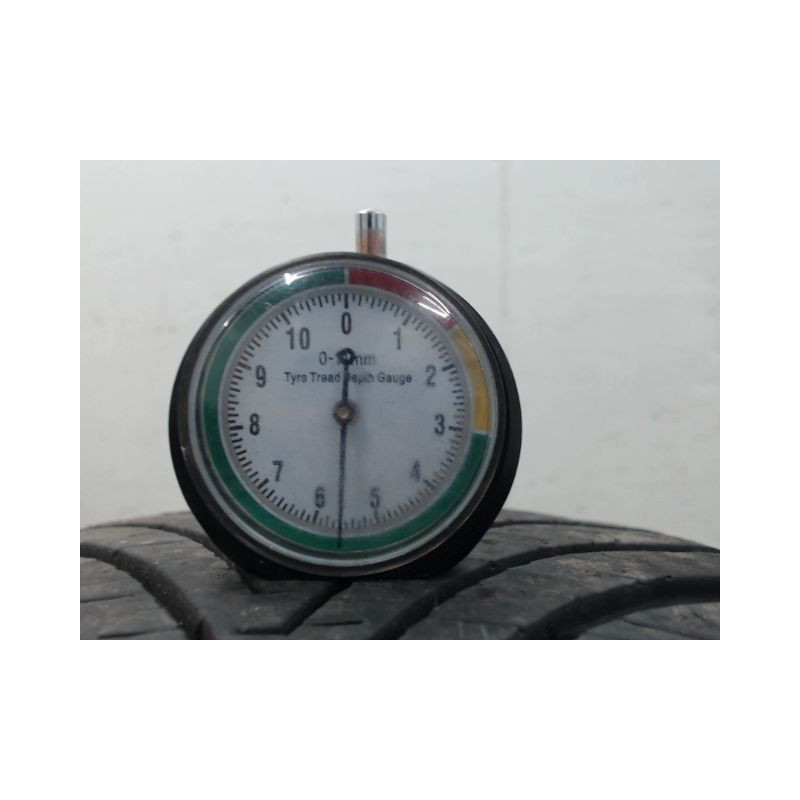 Paire de pneus KUMHO SOLUS 4S HA32 215 55 16 97 V