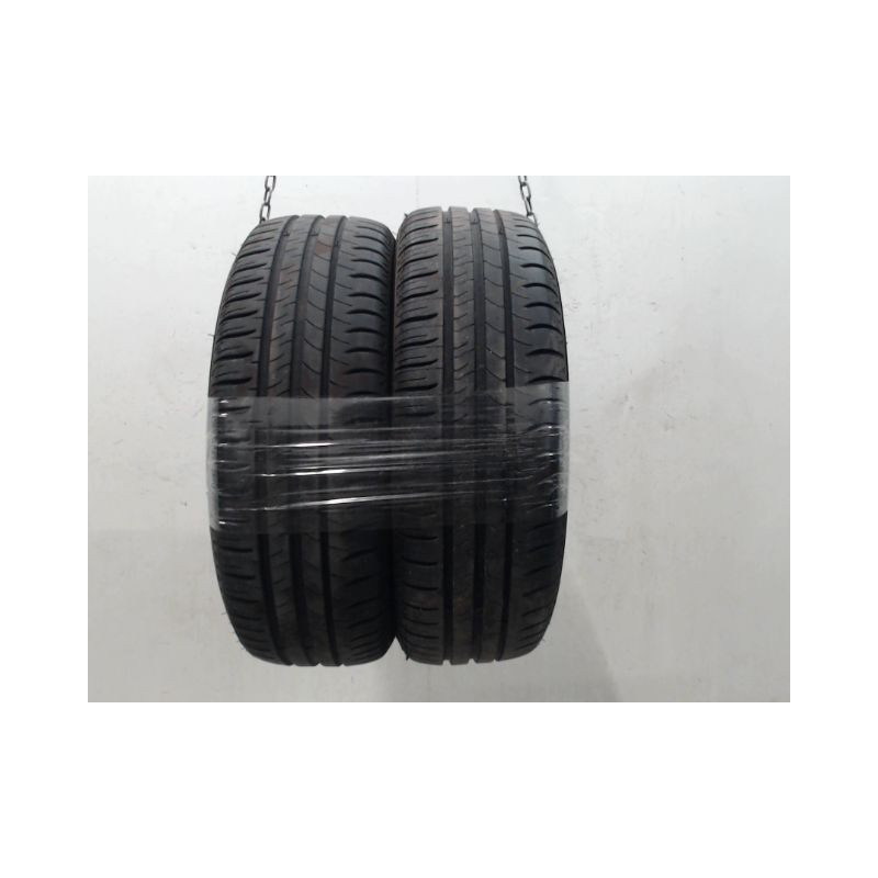 Paire de pneus MICHELIN ENERGY SAVER 185 60 15 84 H