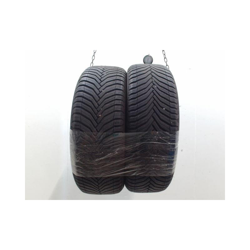 Paire de pneus MICHELIN CROSSCLIMATE 2 215 55 17 94 V