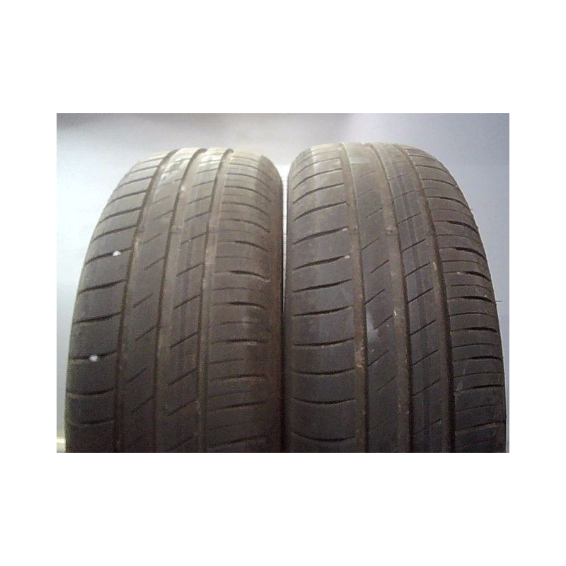 Paire de pneus GOOD YEAR EFFICIENT GRIP PERFORMANCE 185 60 15 84 H