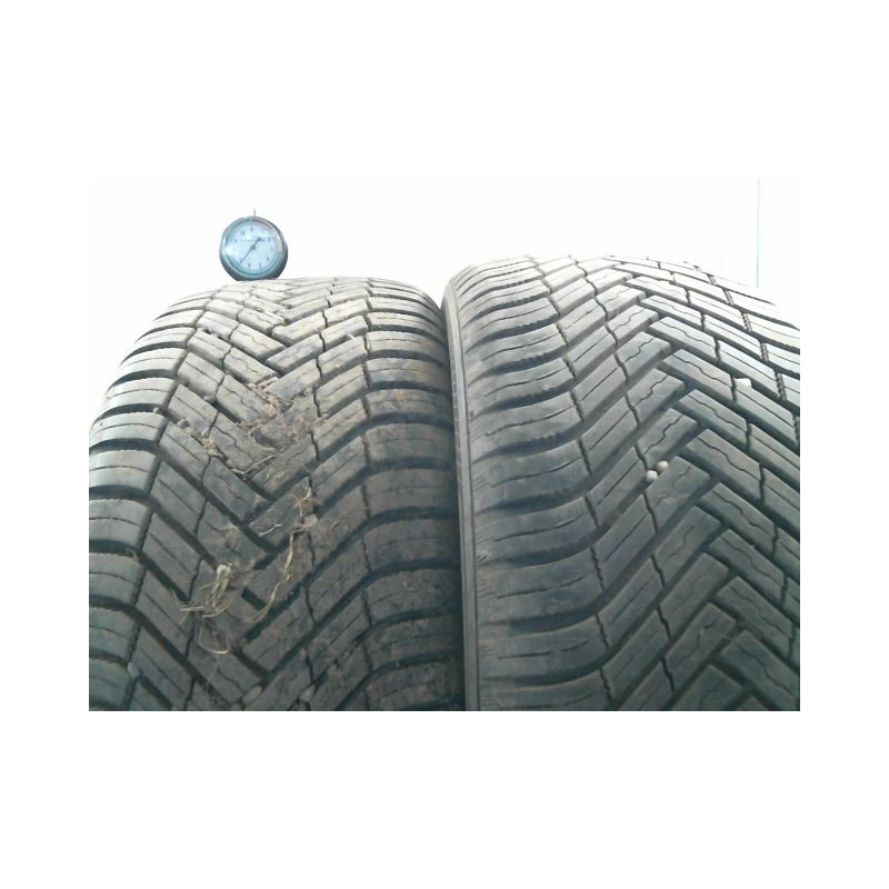 Paire de pneus NEXEN NBLUE 4SEASON 2 215 55 16 97 V