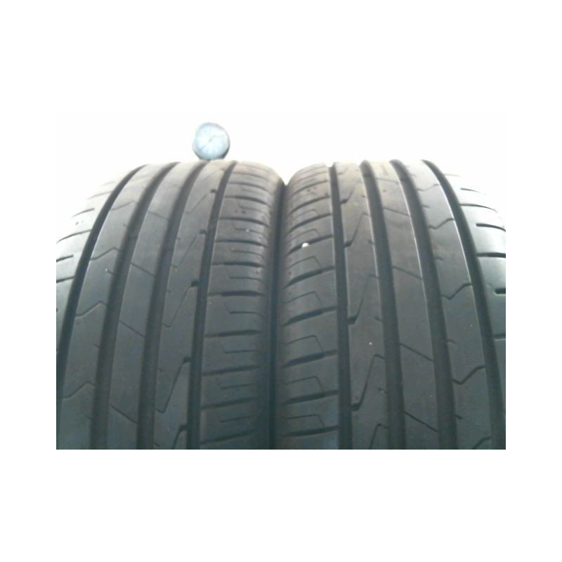 Paire de pneus HANKOOK VENTUS PRIME 3 215 45 18 89 V