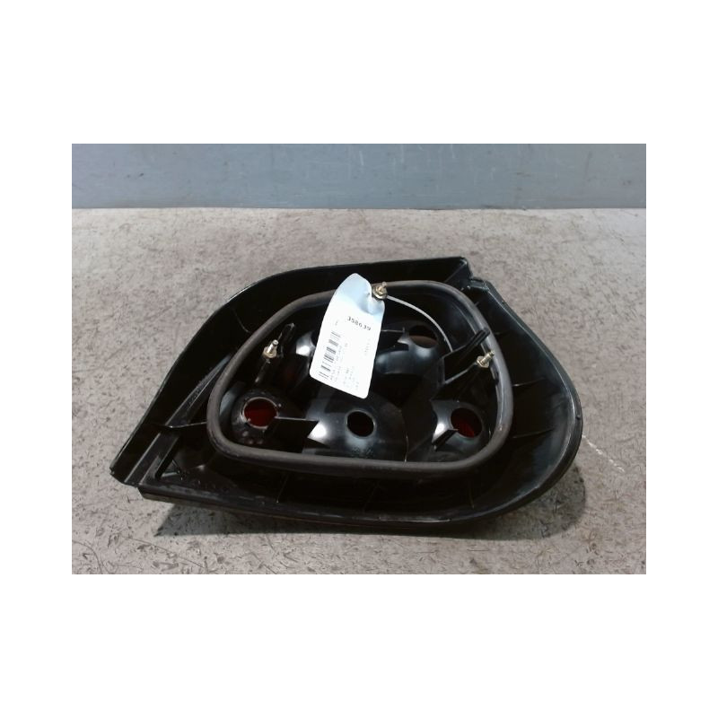 FEU ARRIERE GAUCHE  RENAULT MEGANE I PH1 -99