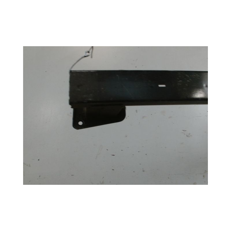 RENFORT PARE-CHOC ARRIERE  DACIA SPRING