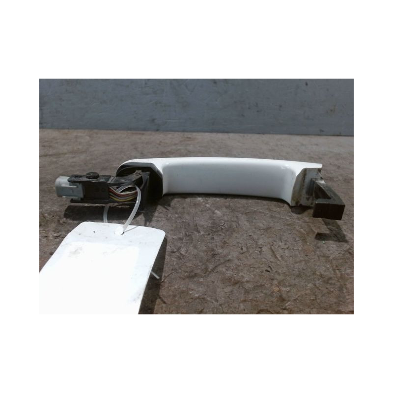 POIGNEE EXTERIEURE PORTE AVANT DROIT VOLKSWAGEN TIGUAN 2009-